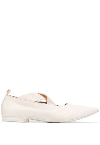 crisscross strap pointed toe ballerinas