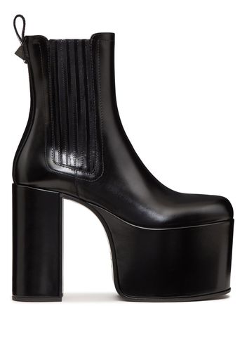 Valentino Garavani Roman Stud platform boots - Black