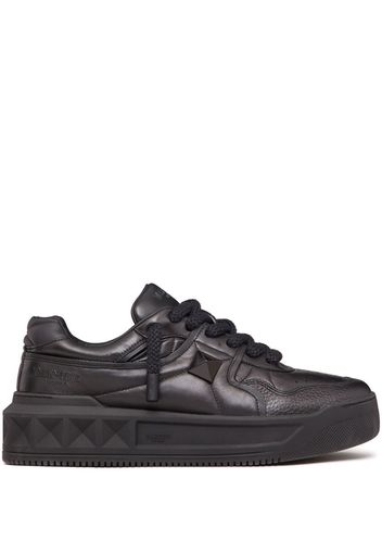 Valentino Garavani One Stud low-top sneakers - Black