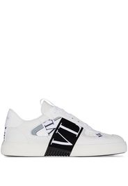 white VL7N logo banded leather sneakers