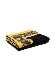 Greca motif towel