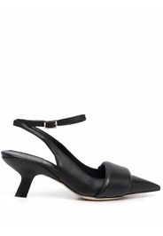 Vic Matie pointed low-heel pumps - Black