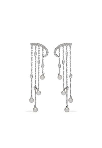 18kt white gold Sleek Akoya pearl and diamond earrings