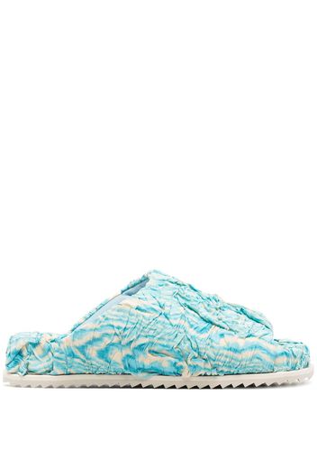 YUME YUME abstract-print slip-on slides - Blue