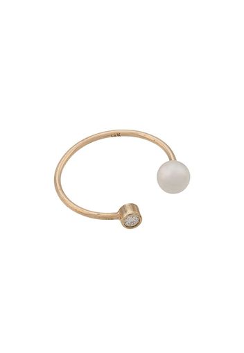 Zoë Chicco 14kt yellow gold tiny pearl and diamond ring