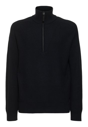 Finto Turtleneck Knit Sweater