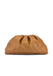 Bottega Veneta The Pouch Clutch in Neutral