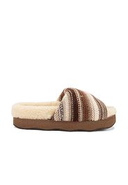 Chloe Wavy Slides in Brown
