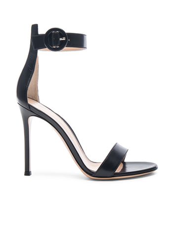 Gianvito Rossi Leather Portofino Heels in Black