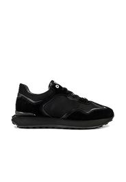 Givenchy Giv Runner in Black