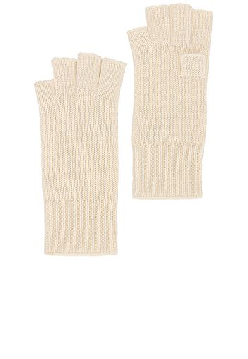 KHAITE Kai Gloves in Cream