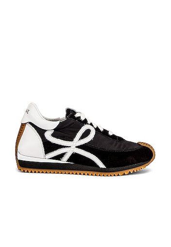 Loewe Flow Runner Sneaker in Black,White