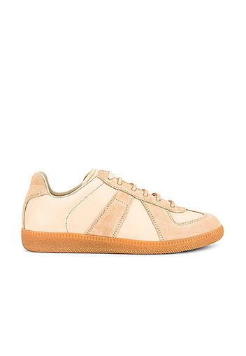 Maison Margiela Replica Sneakers in Beige