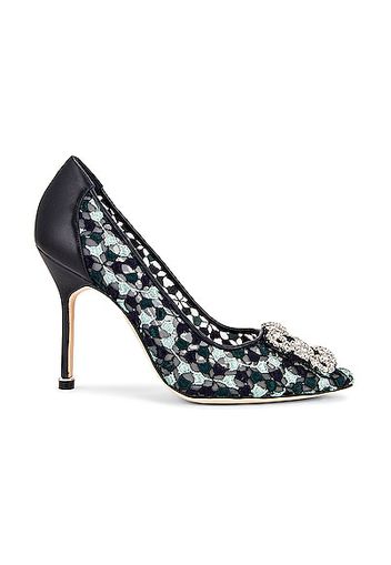 Manolo Blahnik Hangisi 105 Pump in Black,Blue