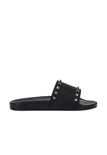 Valentino Garavani Rockstud Slide Sandals in Black