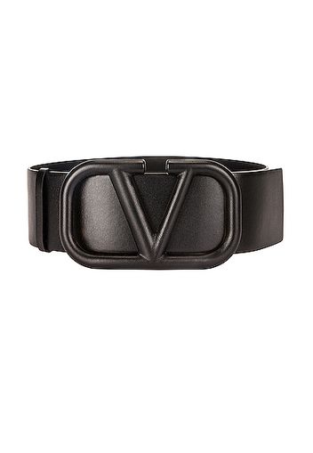 Valentino Garavani Vlogo Leather Belt in Black