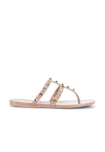 Valentino Garavani Rockstud Summer Thong Sandals in Nude