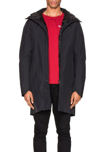 Veilance Monitor Down Coat in Black