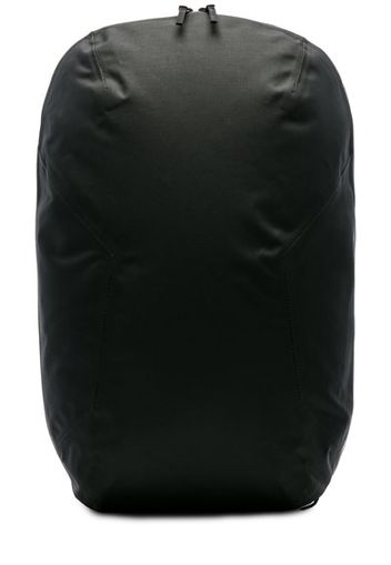 Veilance Nomin Pack in Black