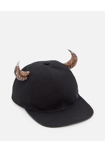 CAP IN CANVAS WITH HORNS