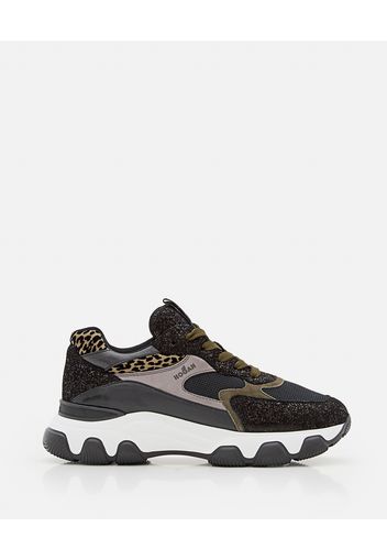 HYPERACTIVE CHUNKY LEOPARD PRINT SNEAKERS