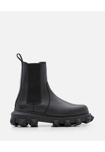 TRACKSTUD HIGH LEATHER BOOT