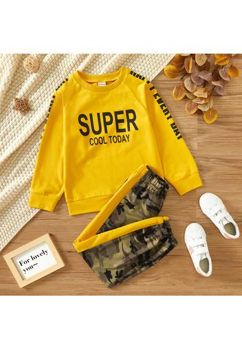 2-piece Kid Boy Letter Print Raglan Sleeve Sweatshirt and Camouflage Print Pants Set