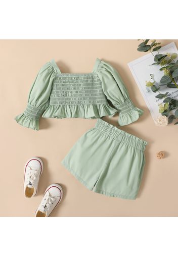 2pcs Toddler Girl Square Neck Smocked Long-sleeve Green Blouse and Paperbag Shorts Set