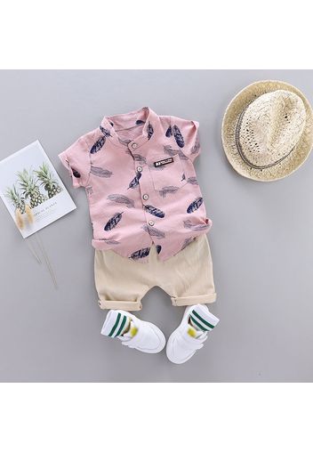 2pcs Baby Boy 95% Cotton Short-sleeve All Over Feather Print Button Up Shirt and Solid Shorts Set