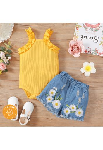 2pcs Baby Girl 100% Cotton Allover Daisy Floral Print Ripped Frayed Denim Shorts and Rib Knit Ruffle Trim Cami Romper Set