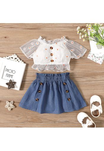 2pcs Baby Girl Daisy Embroidered Mesh Short-sleeve Crop Top and Button Skirt Set