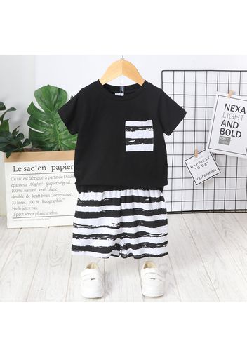 2pcs Toddler Boy Playful Stripe Pocket Design Tee and Shorts Set