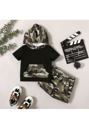 2-piece Toddler Boy Camouflage Print Hooded Tee and Elasticized Shorts Set