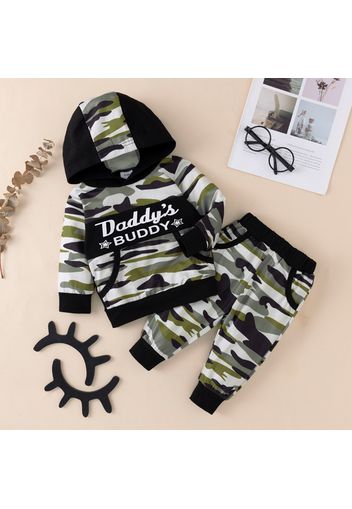 2pcs Baby Boy Letter Print Army Green Camouflage Long-sleeve Hoodie and Trousers Set