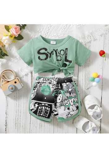 2pcs Baby Girl Letter Print Short-sleeve Self-tie Crop Top and Comics Shorts Set