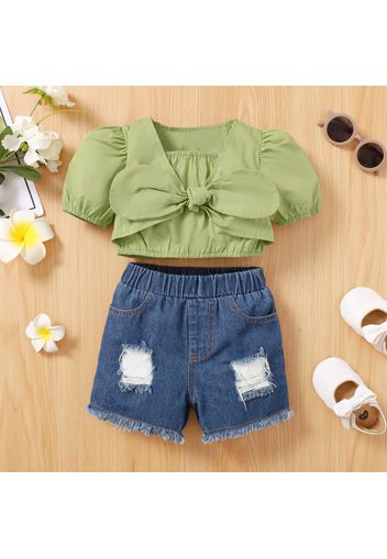 2pcs Baby Girl Cotton Puff-sleeve Bowknot Crop Top and Ripped Denim Shorts Set