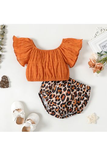 2pcs Baby Girl Solid Textured Off Shoulder Ruffle-sleeve Crop Top and Leopard Shorts Set