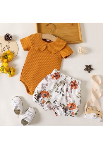 2pcs Baby Girl Solid Rib Knit Peter Pan Collar Short-sleeve Romper and Floral Print Shorts Set