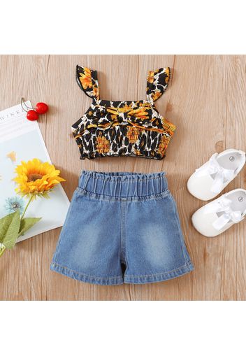 2pcs Baby Girl Floral Print Ruffled Sleeveless Bowknot Shirred Crop Top and Denim Shorts Set