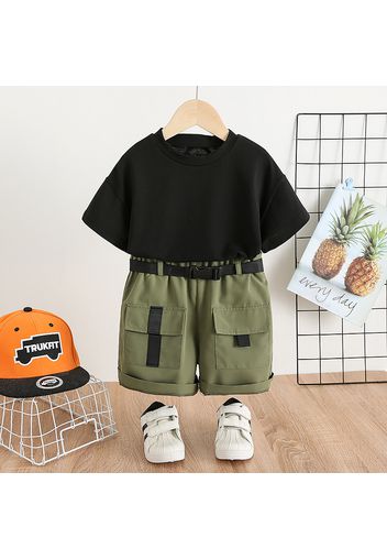 2pcs Toddler Boy Trendy Drop Shoulder Tee and Pocket Design Belted Cargo Shorts Set