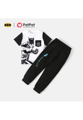 Batman 2-piece Kid Boy Figure Print Pocket Short-sleeve Tee and Letter Print Pants Set