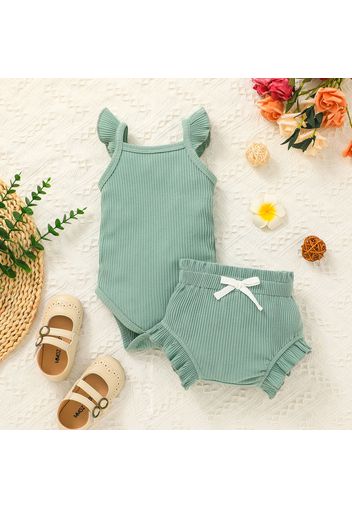 2pcs Baby Girl Solid Ribbed Flutter-sleeve Romper and Ruffle Shorts Set