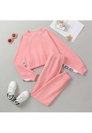 2-piece Kid Girl Letter Print Crop Pullover Sweatshirt and Solid Color Pants Casual Set