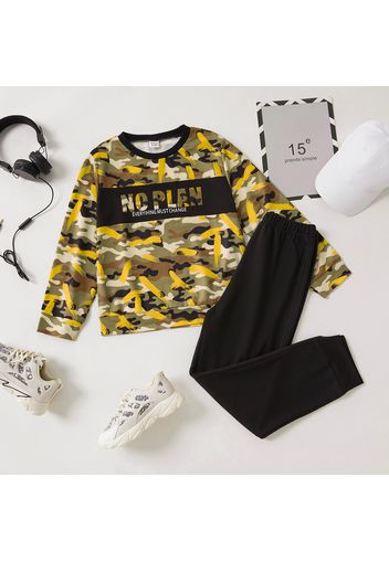 2-piece Kid Boy Letter Camouflage Pullover and Black Pants Set