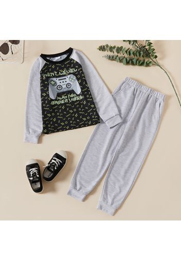 2-piece Kid Boy Letter Game Console Print Raglan Sleeve Pullover and Grey Pants Set