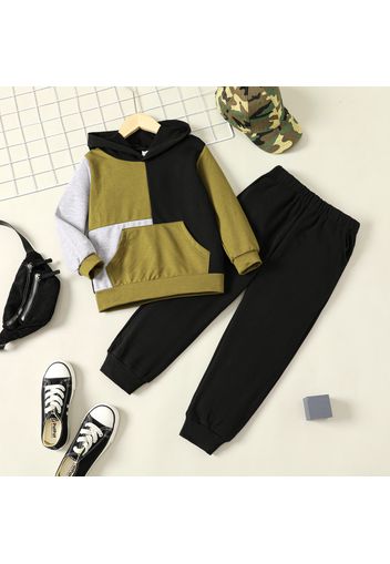 2pcs Kid Boy Colorblock Pocket Design Hoodie Sweatshirt and Black Pants Set