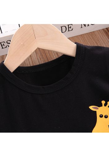 2pcs Baby Boy 95% Cotton Short-sleeve Cartoon Giraffe Print T-shirt and Shorts Set