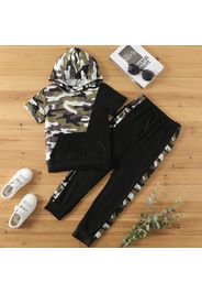 2pcs Kid Boy Camouflage Print Colorblock Pocket Design Hooded Short-sleeve Tee and Elasticized Pants Set