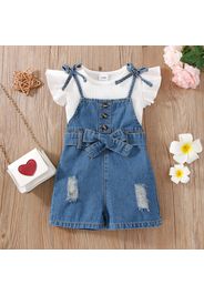 2pcs Baby Girl Rib Knit Flutter-sleeve Top and Belted Ripped Denim Overalls Shorts Set