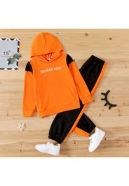 2-piece Kid Boy Letter Print Colorblock Hoodie Sweatshirt and Pants Set